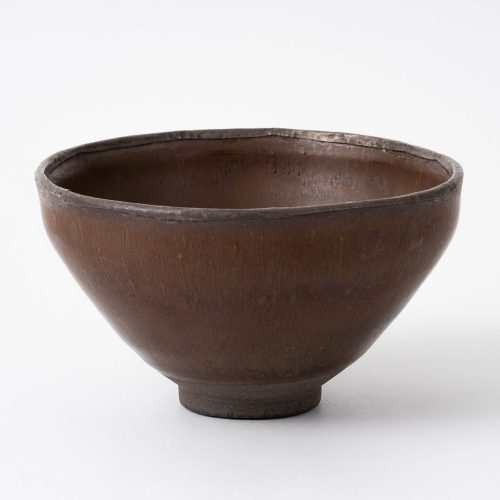 油滴天目茶碗　東山作 日本の内と外（5） 「油滴天目茶碗」 - 日本経済新聞