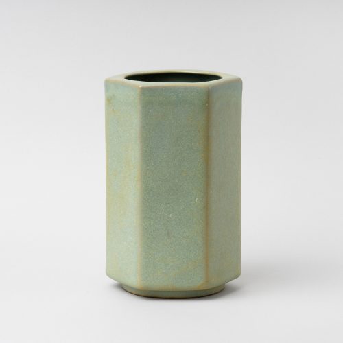 汝窯青磁六角瓶「奉華」銘 | 陶磁オンライン美術館ーTOUJI GRAPHICA